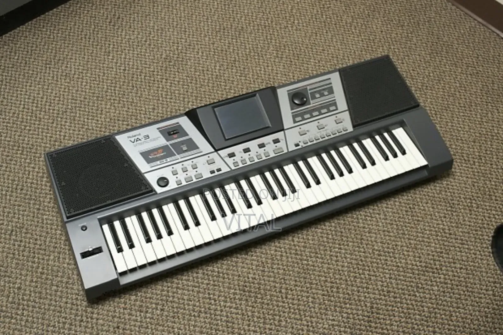 Roland Va 3