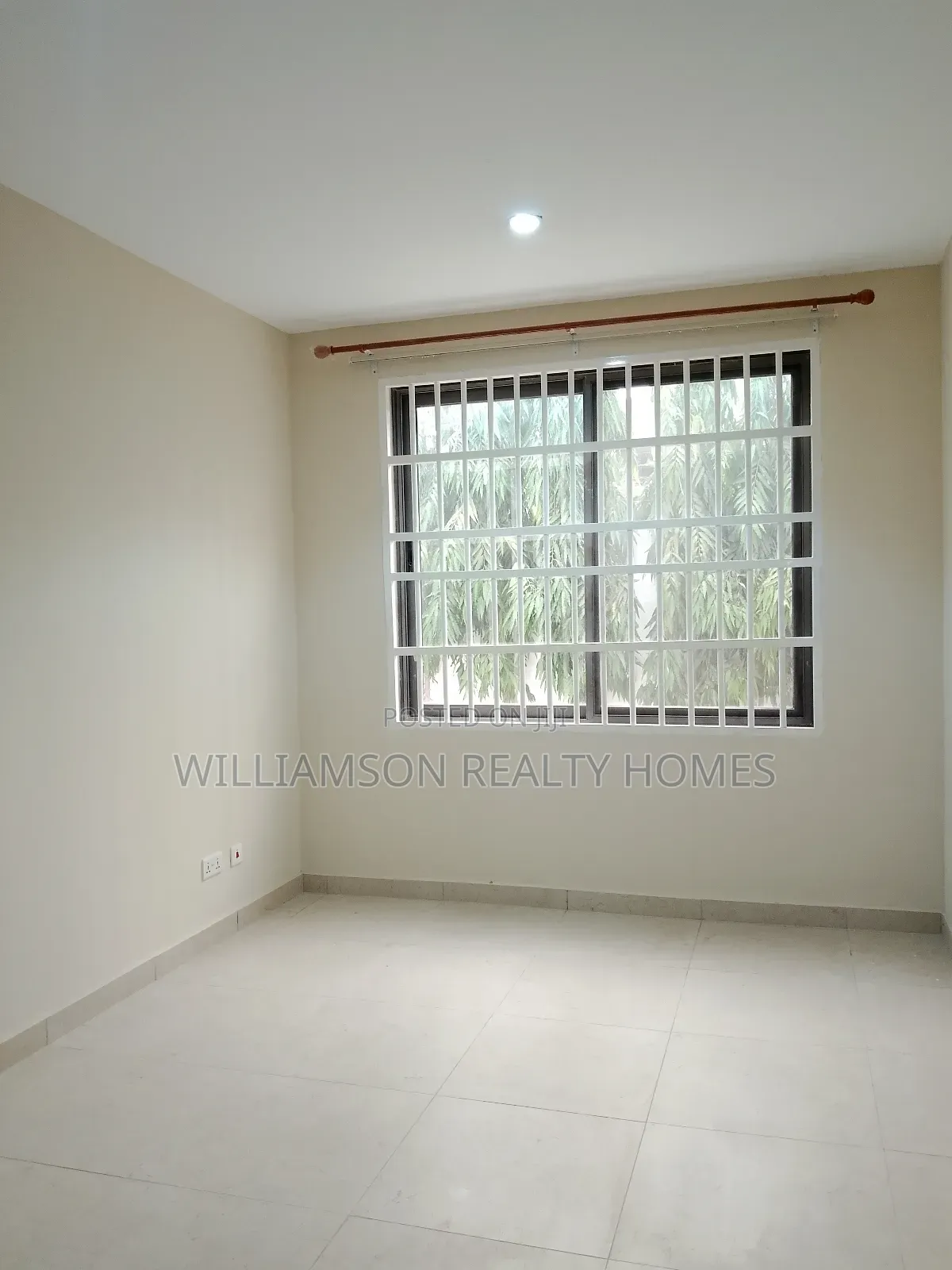 2bdrm Apartment in Community 18 Area, Spintex for rent