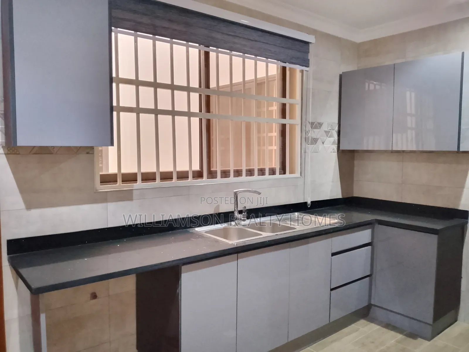 2bdrm Apartment in Community 18 Area, Spintex for rent