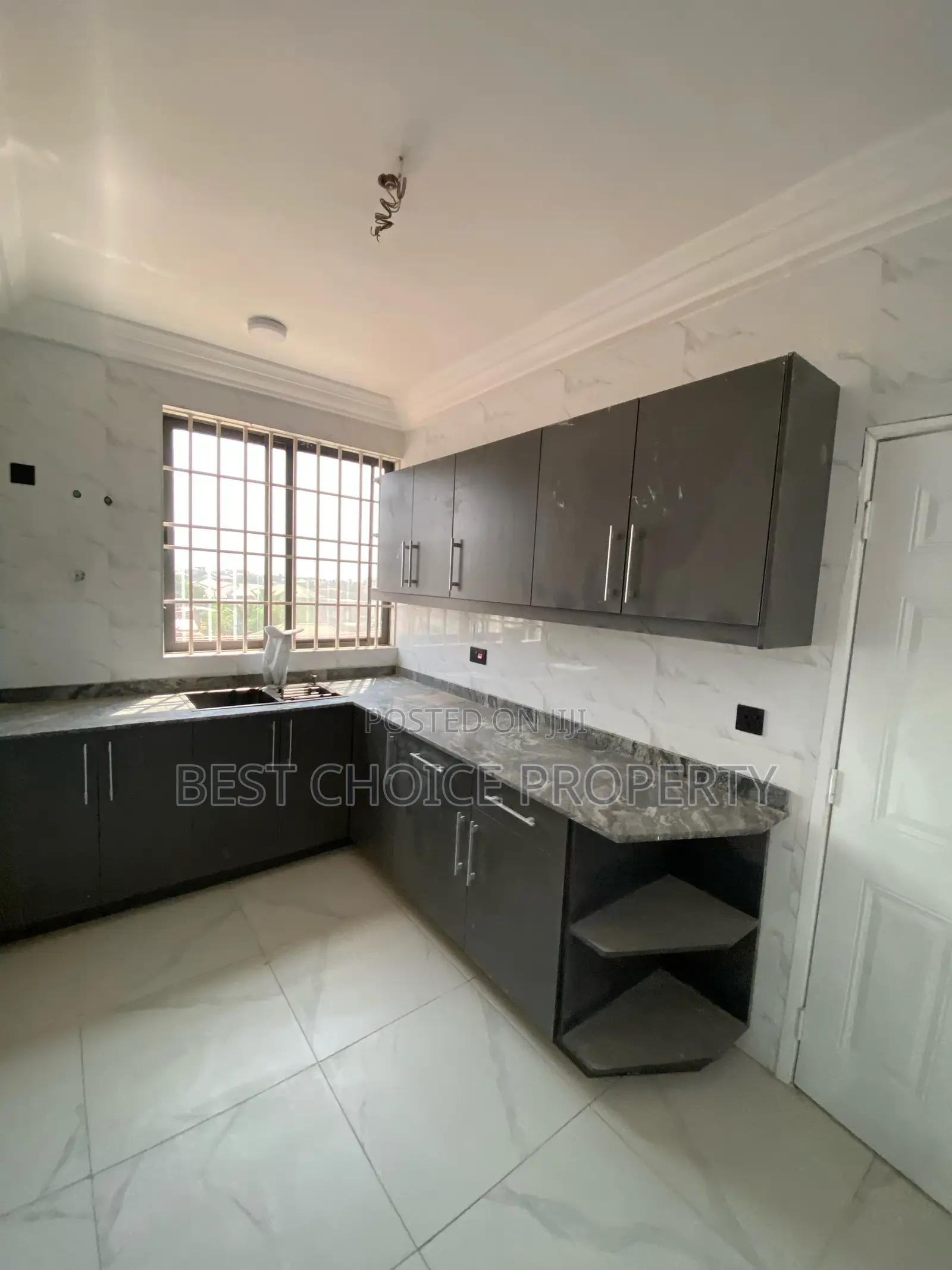 1bdrm Apartment in Oyarifa Ghana Flag for rent