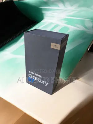 New Samsung Galaxy S7 32 GB Gray