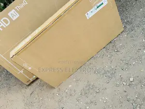 55”Cu7172 Uhd Smart Samsung Cinematic View