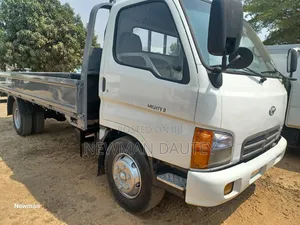 Hyundai Single Cabin