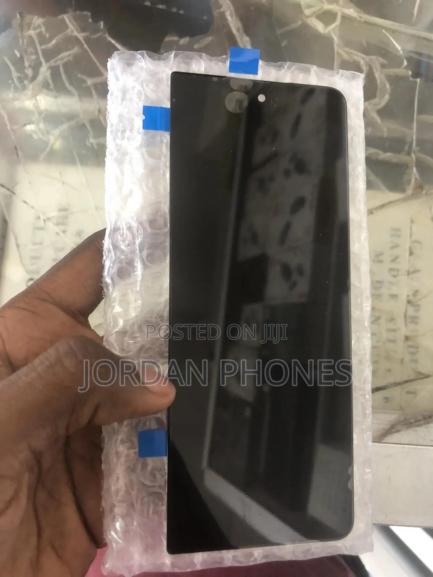 Galaxy Fold 6 Front Screen