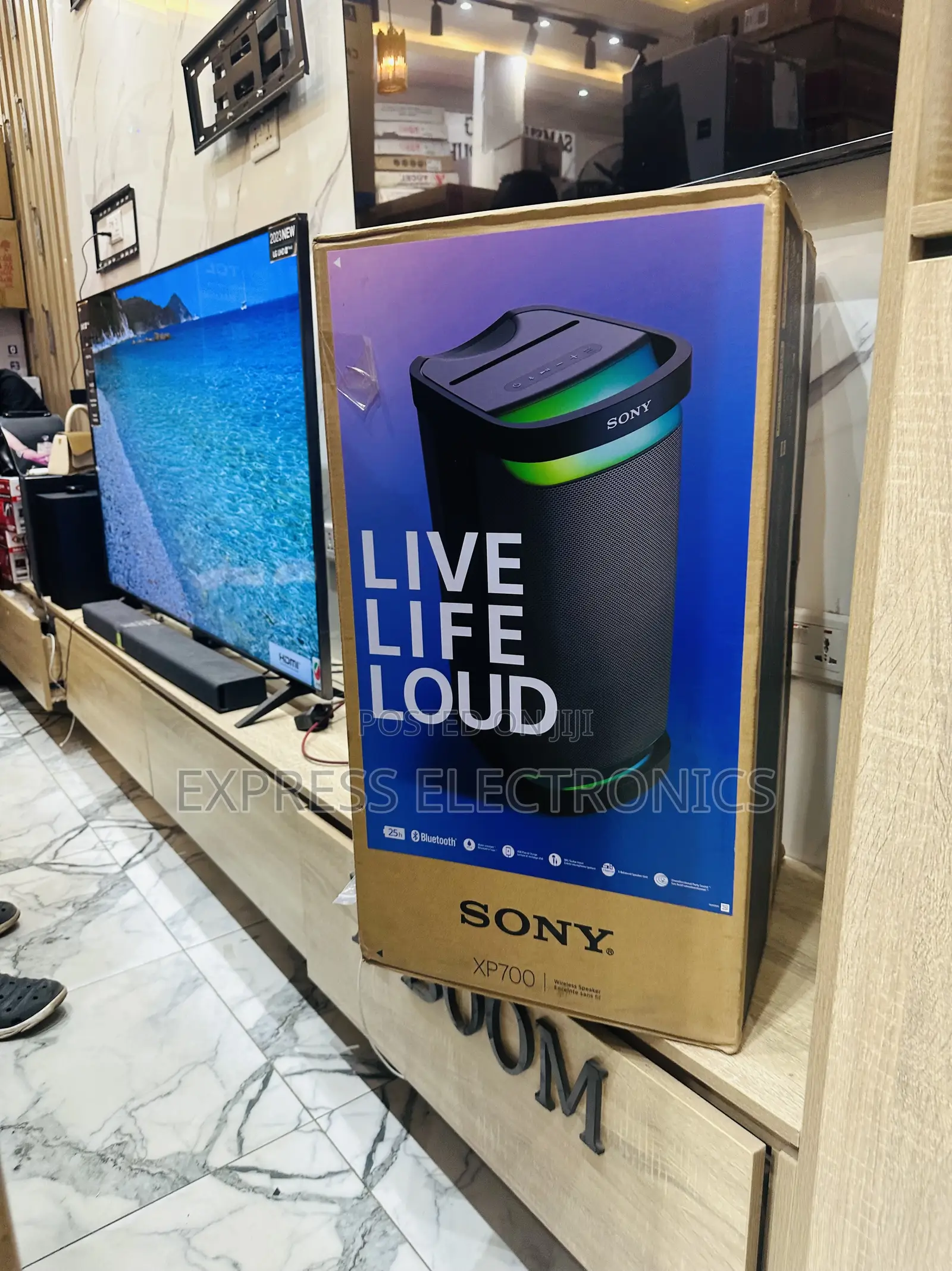 Strong Plastic Body Bluetooth Speaker SRS XP700 —Sony