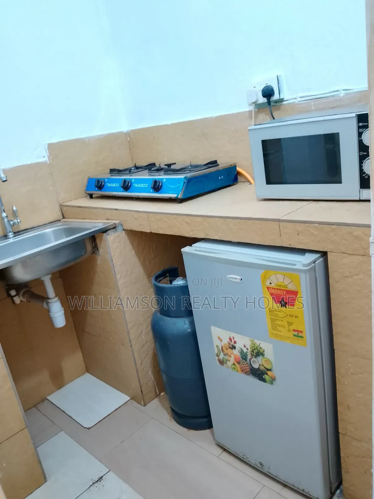 Ultra Modern Fully Furnished 1 Bedrm Apt,Spintex