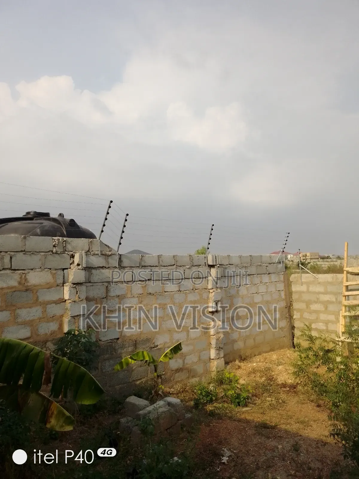 SOLAR ELECTRIC FENCE No Power Outage