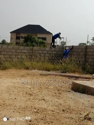 SOLAR ELECTRIC FENCE No Power Outage