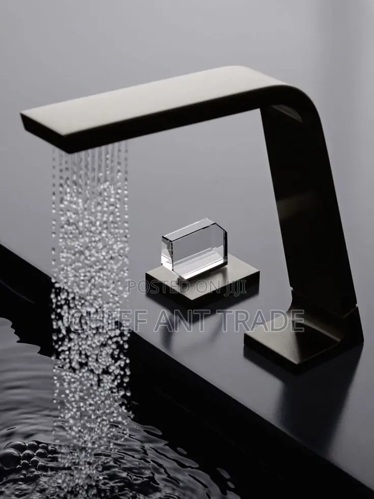 Black Curved Tap / Faucet. GWS-010
