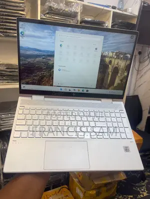 Laptop HP Envy X360 16GB Intel Core I5 SSD 256GB