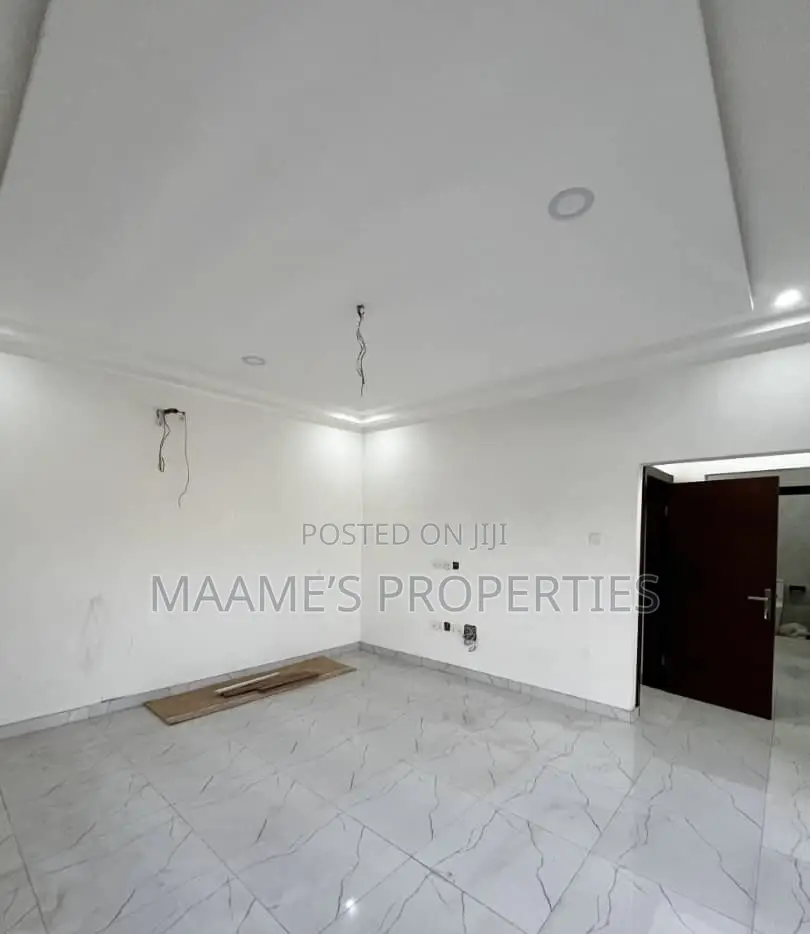3bdrm Duplex in Pokuase for sale