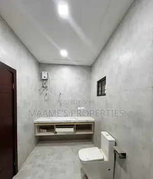 3bdrm Duplex in Pokuase for sale