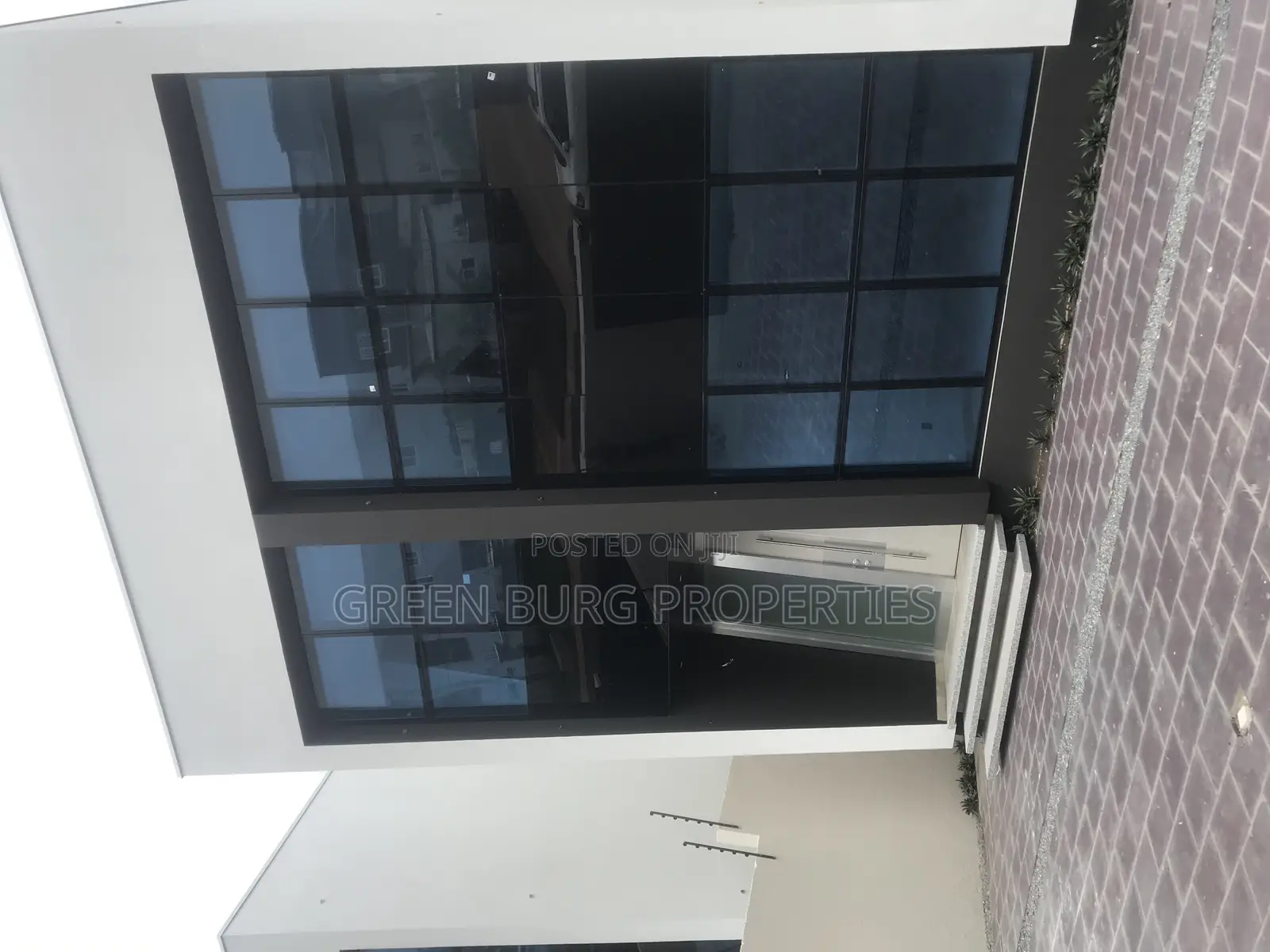 4bdrm House in East Legon for rent