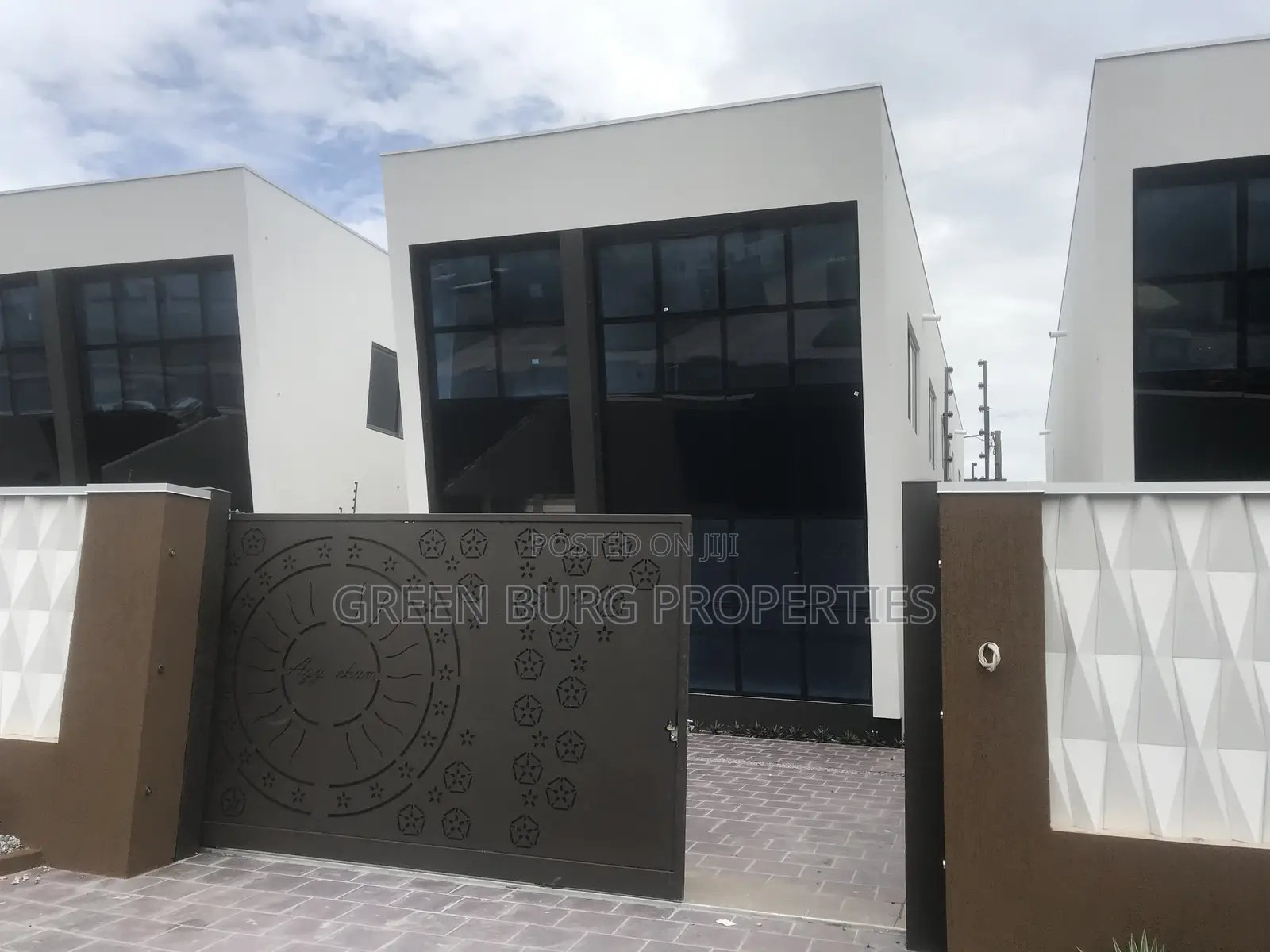 4bdrm House in East Legon for rent