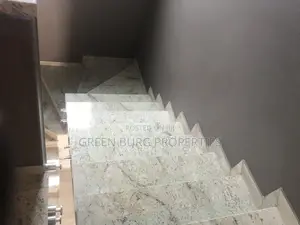 4bdrm House in East Legon for rent