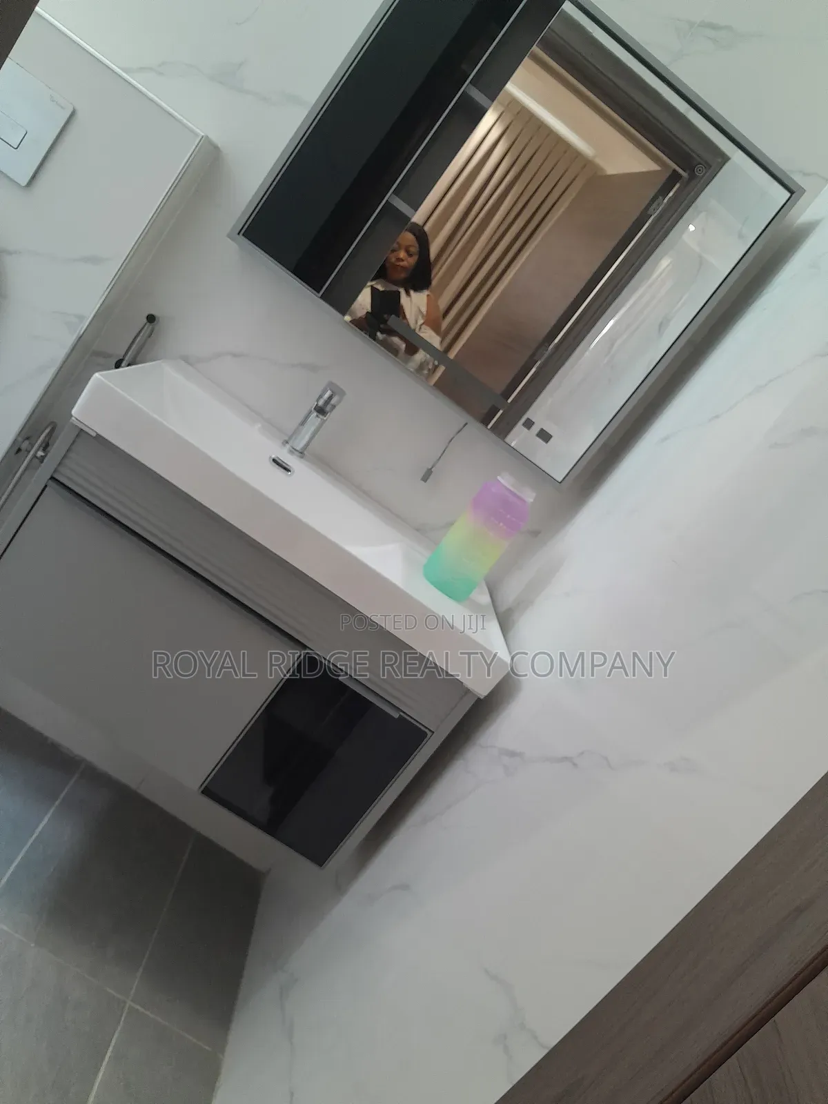 2bdrm Apartment in East Legon, Accra Metropolitan for sale