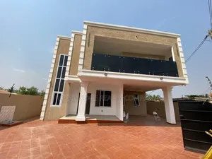 4bdrm Townhouse/Terrace in Achimota Ofankor, Accra Metropolitan