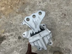 Honda Civic/Hr-v 2023 Engine Mount