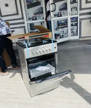 Efficient Volcano 50x50 Gas Oven 4 Burner With Grill.