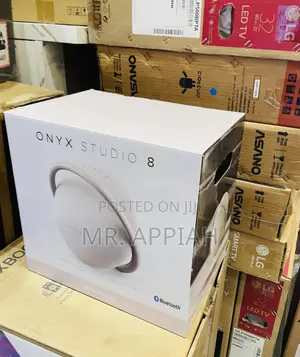 Unleash Your Audio Sound Onyx 8 Wireless Bluetooth Speaker.