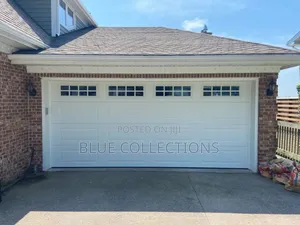 Automated Garage Door With Remote