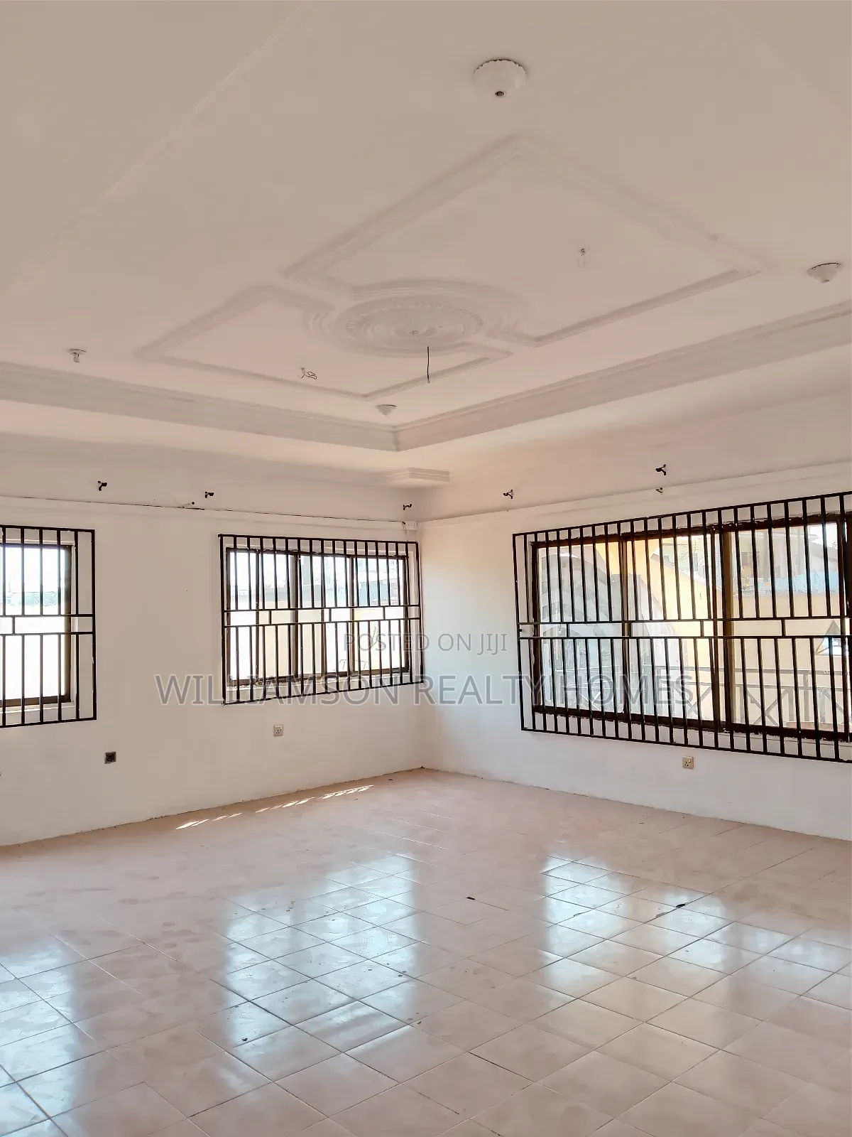 5bdrm House in Baatsonaa Total Area, Spintex for rent