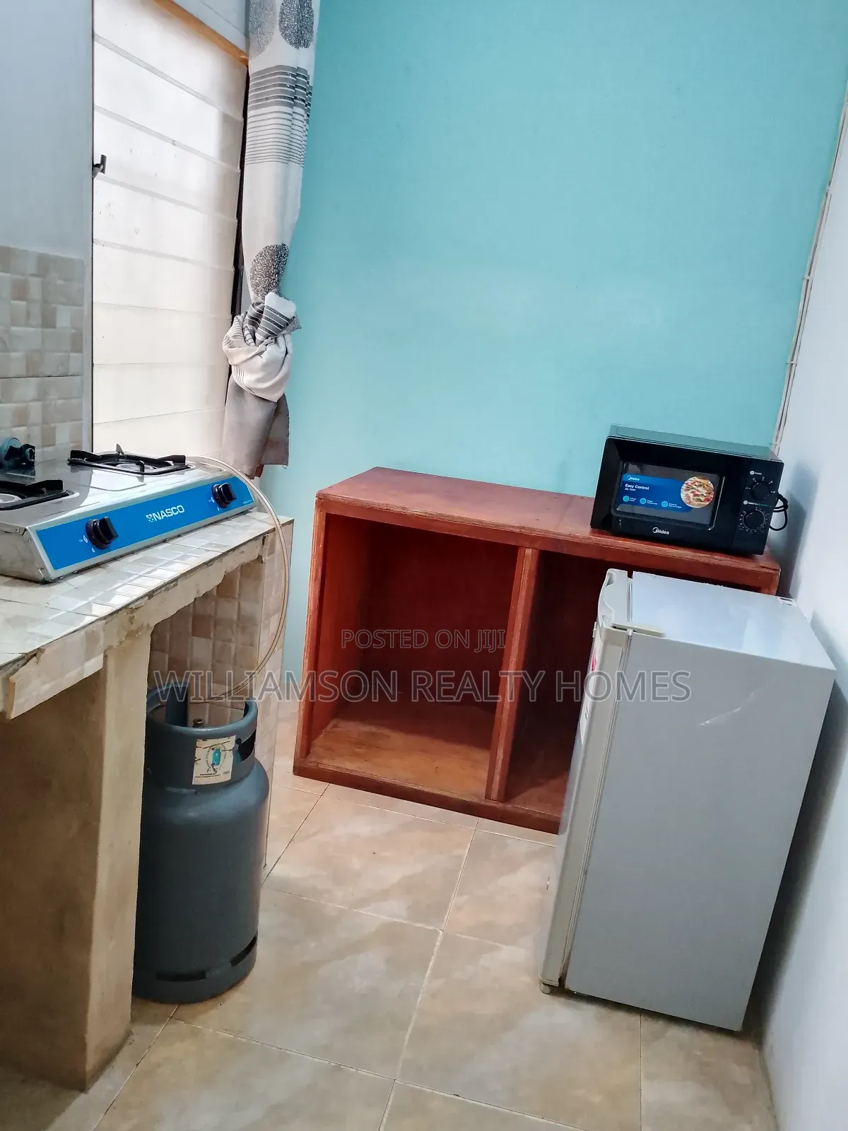 Flabbergasted Fully Furnished Luxury 1 BEDRM APT,SPINTEX