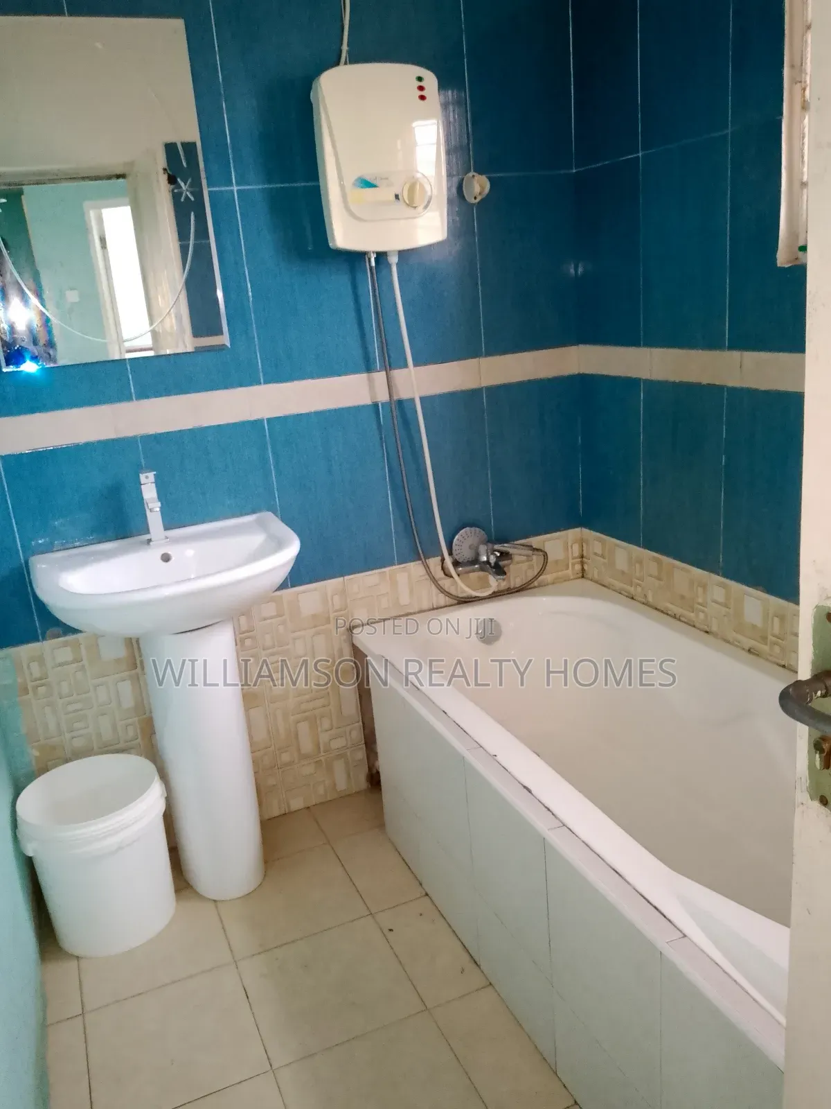 Flabbergasted Fully Furnished Luxury 1 BEDRM APT,SPINTEX