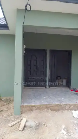 4bdrm House in Kotoku, Amasaman for sale