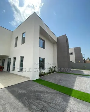 4bdrm House in East Legon for sale