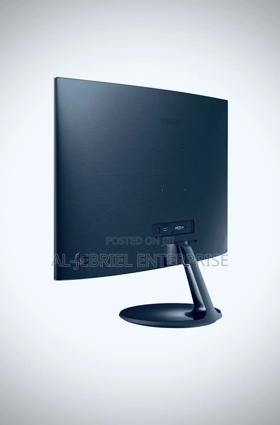 Curved 24′′ Samsung Mainstream Monitor (LS24C360)