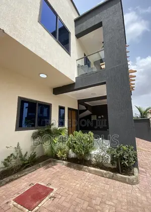3bdrm Apartment in Achimota for rent