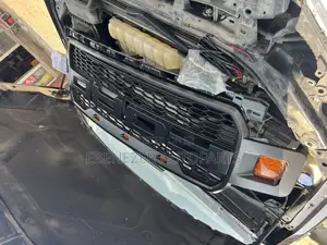 Ford F150 2018,2019,2020 Spec Grille/Shells With Led Lights