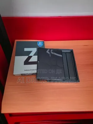 New Samsung Galaxy Z Fold 3 256 GB Black