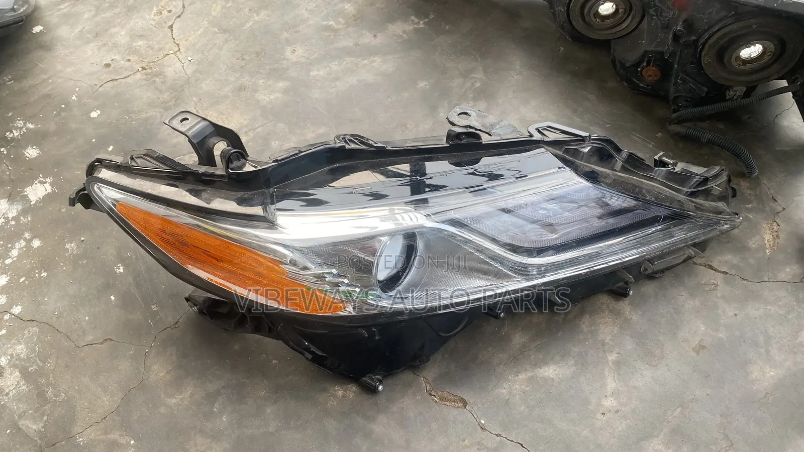 Toyota Camry 2020 Headlight