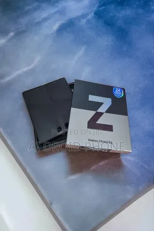 New Samsung Galaxy Z Fold 3 256 GB White