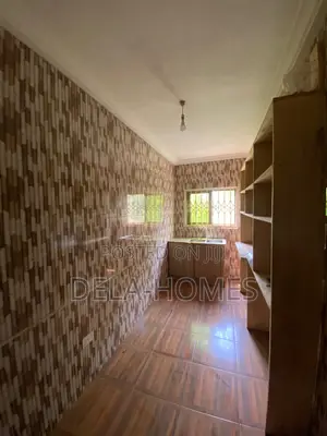 Chamber N Hall Sc for Rent at Adenta Frafraha.
