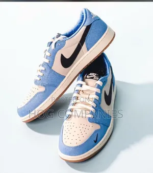 Nike Air Jordan 1 Sneakers