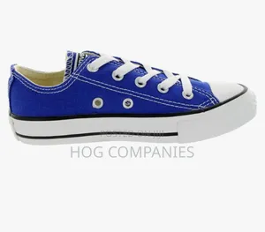 Blue Chuck Taylor Converse Canvas in Accra- Fast Delivery in 2 Hours