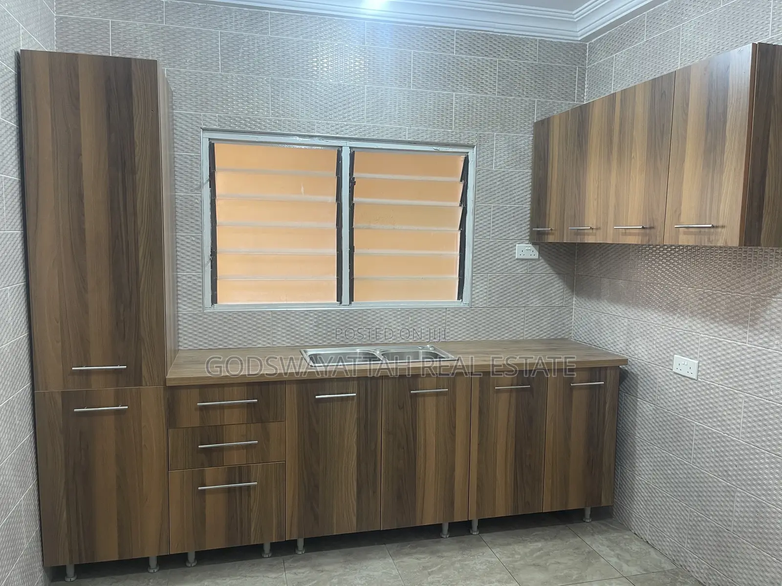 2bdrm Apartment in East Legon, Adjiriganor for rent