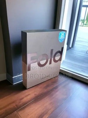 New Samsung Galaxy Z Fold4 256 GB Bronze