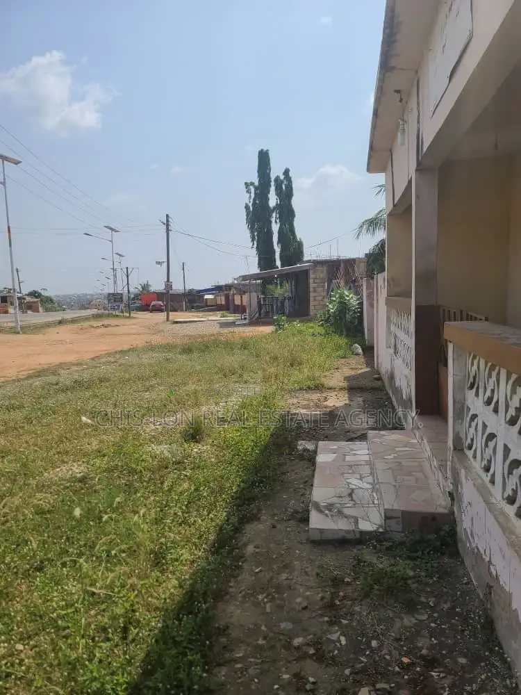4bdrm House in Sharp-Connect, Kasoa for sale