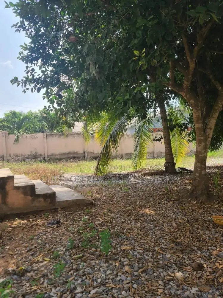 4bdrm House in Sharp-Connect, Kasoa for sale