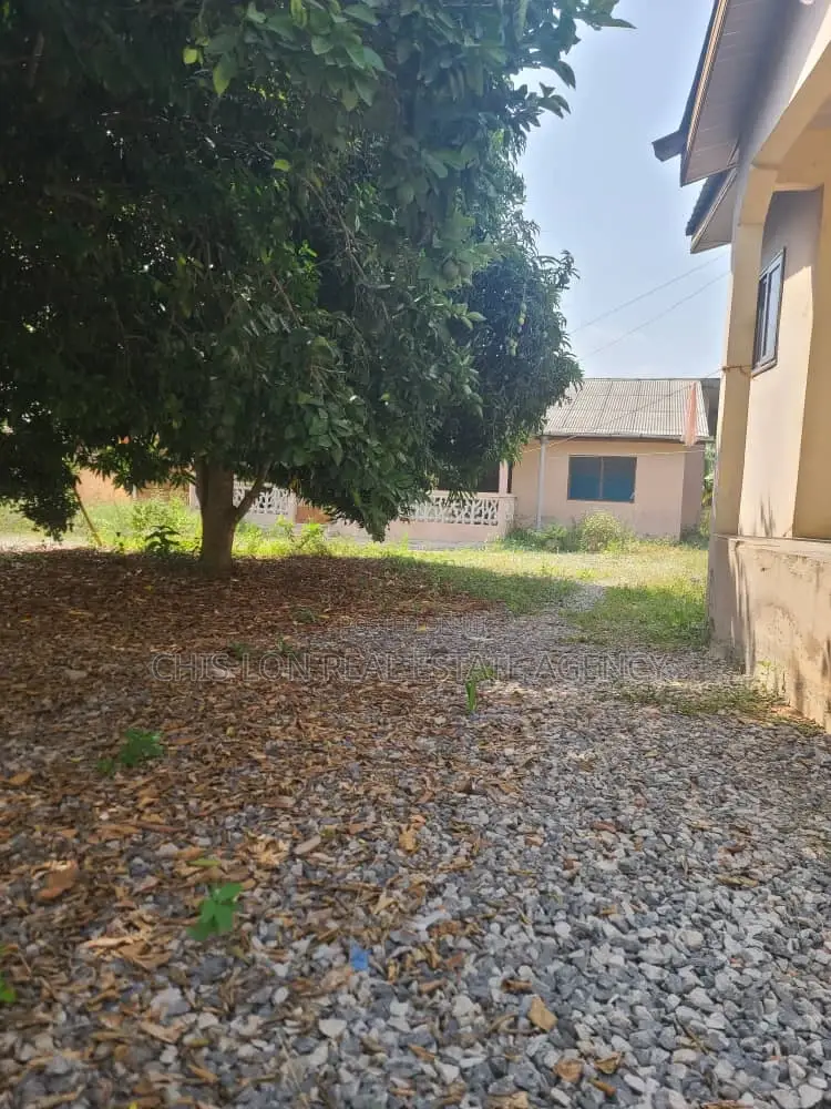 4bdrm House in Sharp-Connect, Kasoa for sale