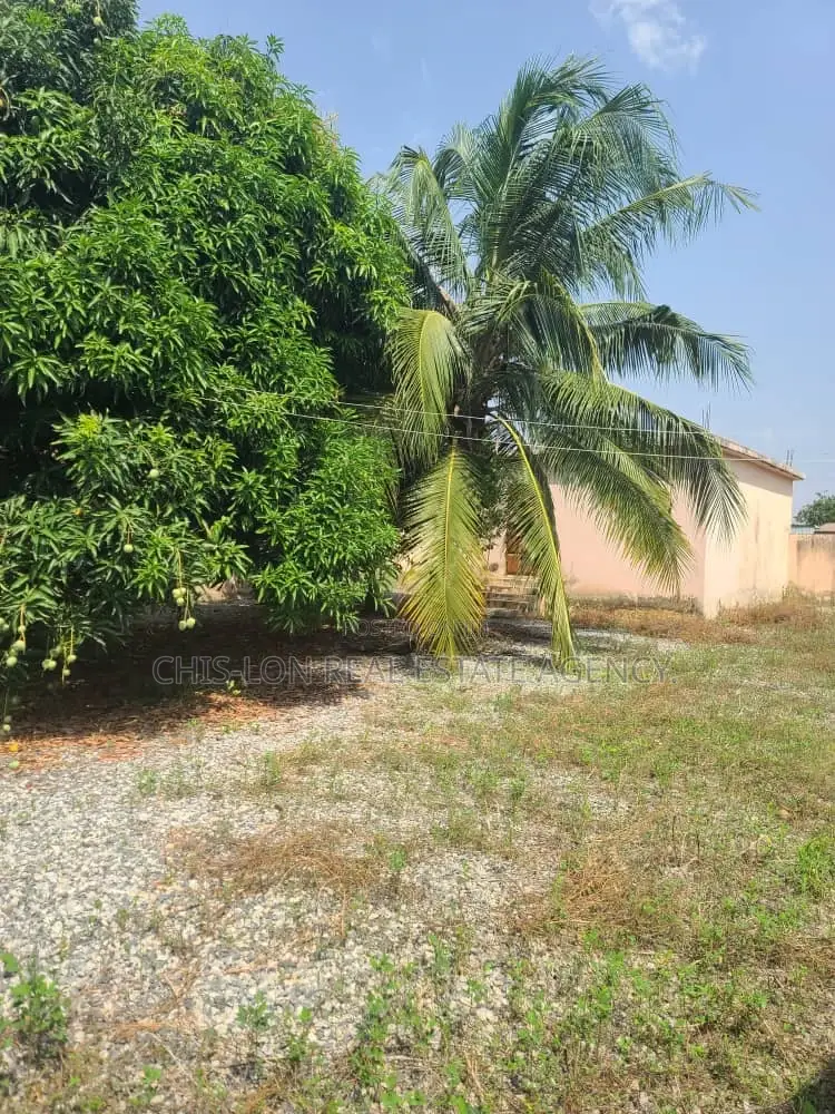 4bdrm House in Sharp-Connect, Kasoa for sale