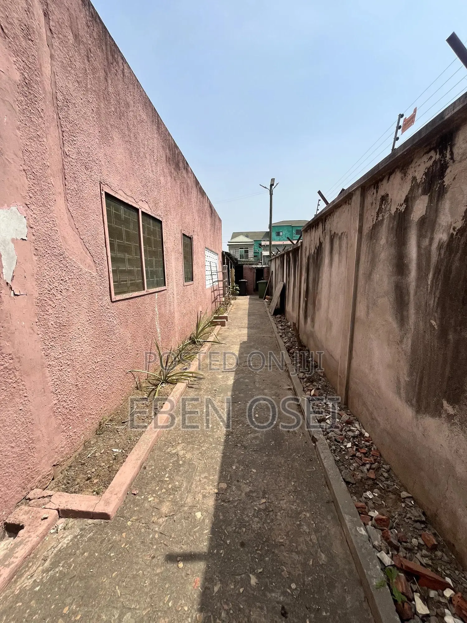 4bdrm House in Dansoman for rent