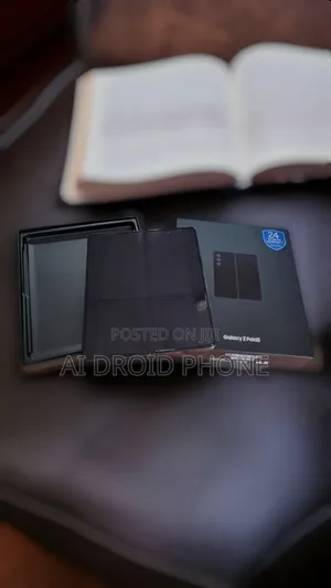 New Samsung Galaxy Z Fold 5 256 GB White
