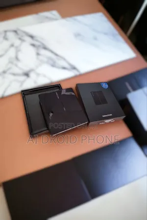 New Samsung Galaxy Z Fold 5 256 GB Pink