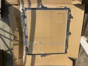 Nissan Navara Radiator Water Tank
