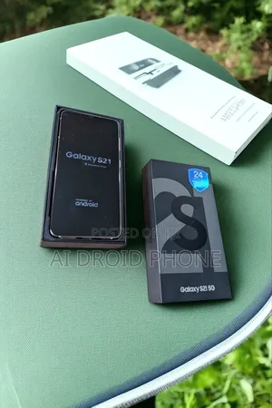 New Samsung Galaxy S21 5G 128 GB Gray